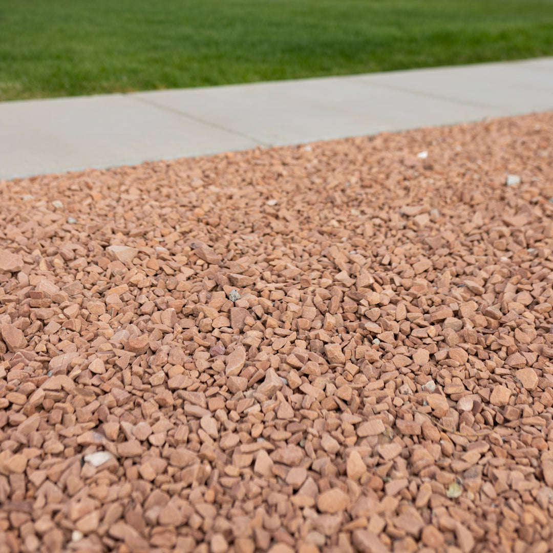 Cherokee Red Sandstone – Decorative Aggregate (Bulk & Super Sacks)